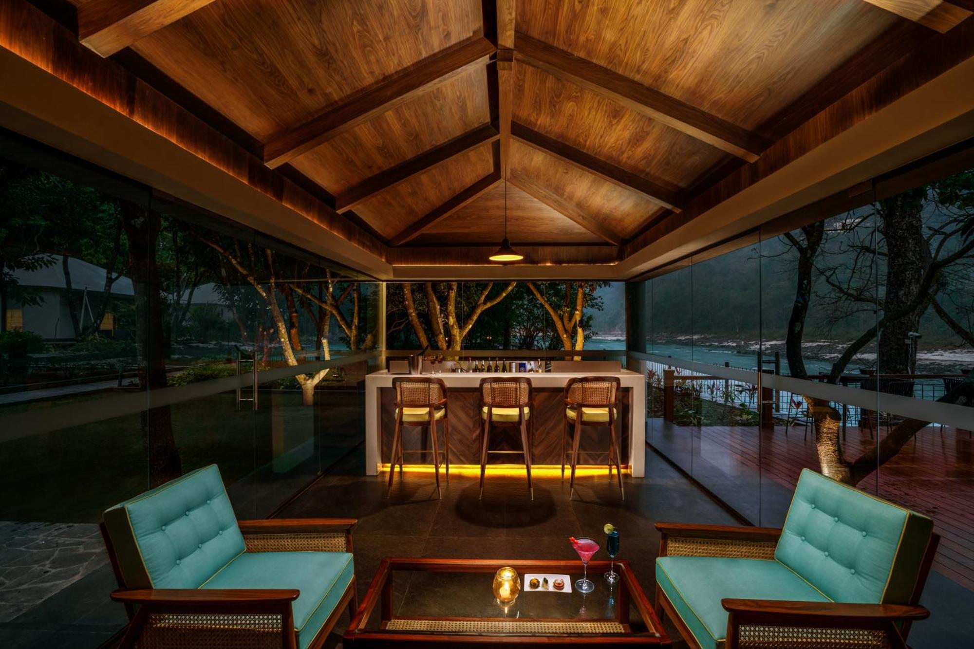 Anand Kashi By The Ganges Rishikesh - Ihcl Seleqtions Hotel Sirasu Exterior photo